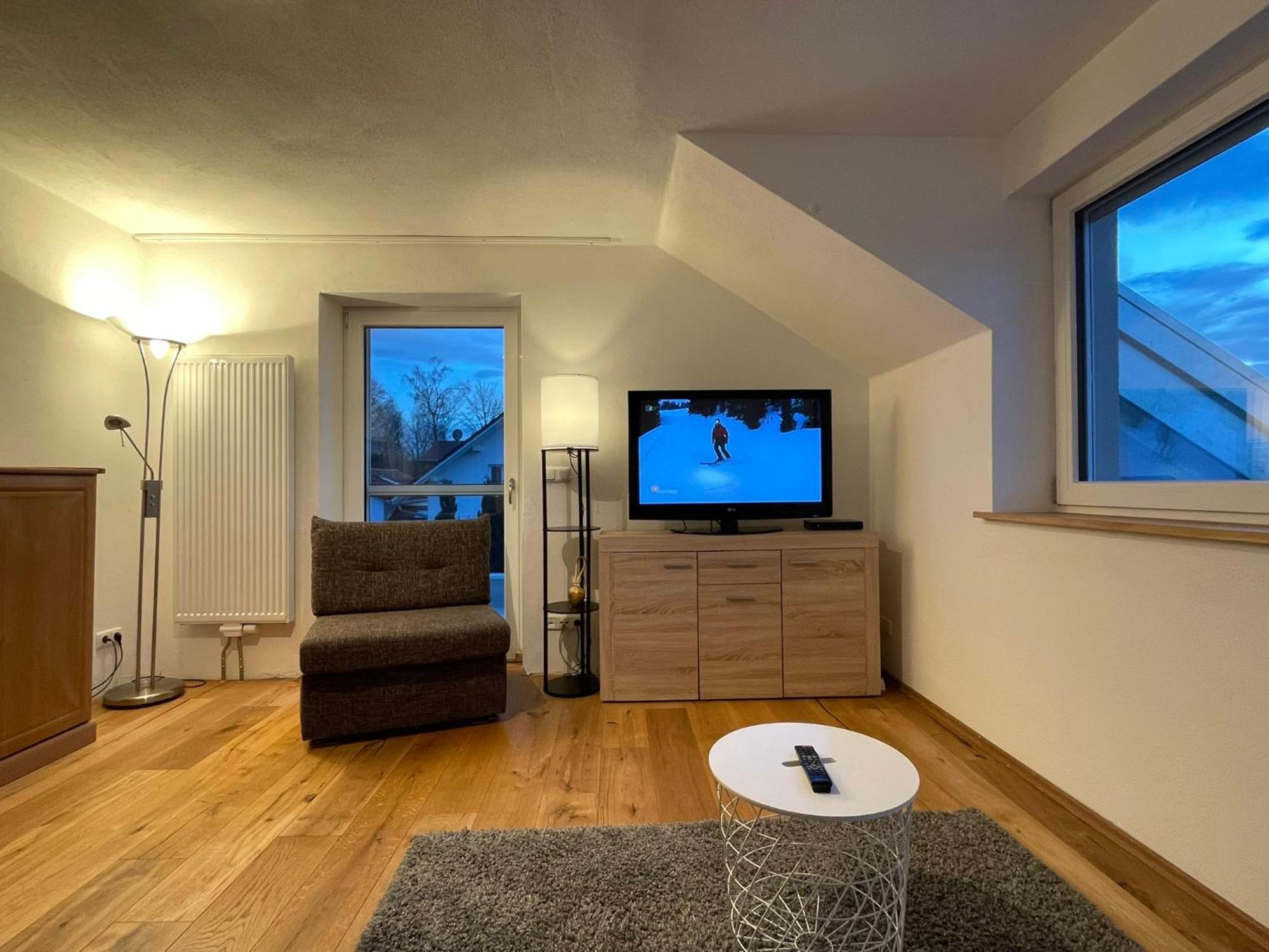 Wohnung Mit Ausblick Im Allgaeu Mit 2 Schlafzimmern Marktoberdorf Exteriör bild